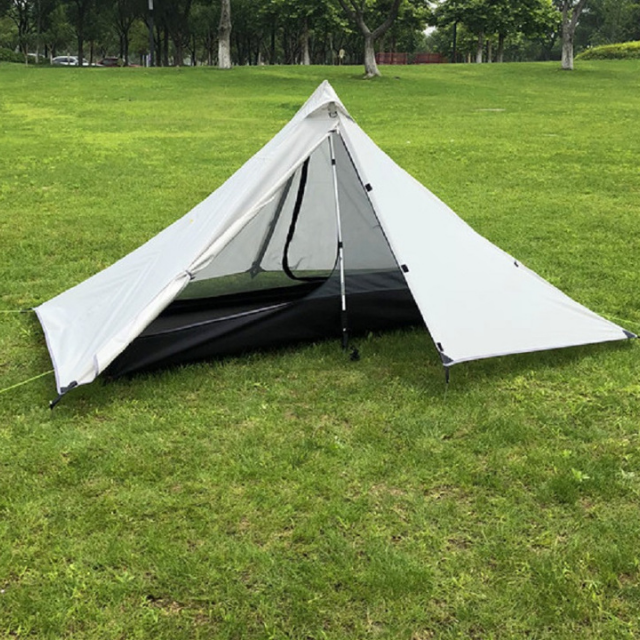 210d Nylon Double-Sided Silicon Pyramid Housing Tent Hiking Camping Ultra-Light 1-2 People (ESG16772)