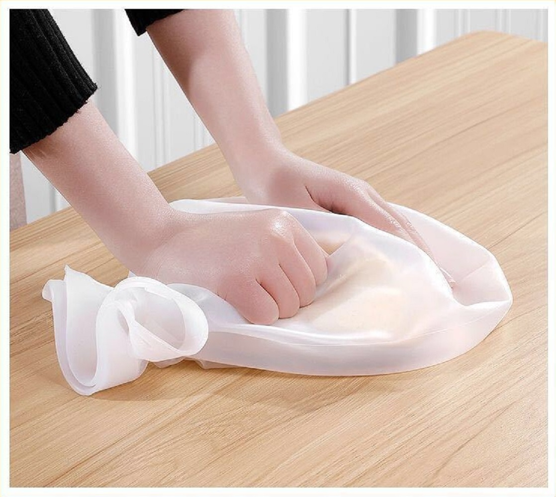 Reusable Food-Grade Silicone Bag Kneading Dough Bag Mixer for Bread Pastry Pizza (ESG17242)