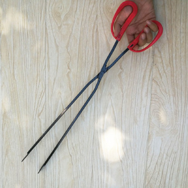 Long Scissor Picker Tongs Metal with Latex Handle Coal Tong Fireplace Tong Trash Clip Grabber Barbecue Grilling Tong (ESG13760)