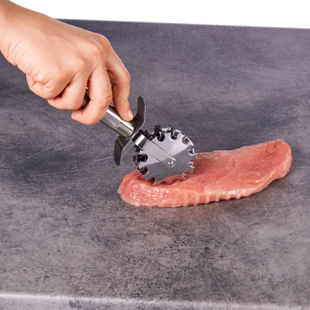 Stainless Steel Rolling Meat Hammer Steak Beef Pork Tenderizer Meat Roller (ESG17233)