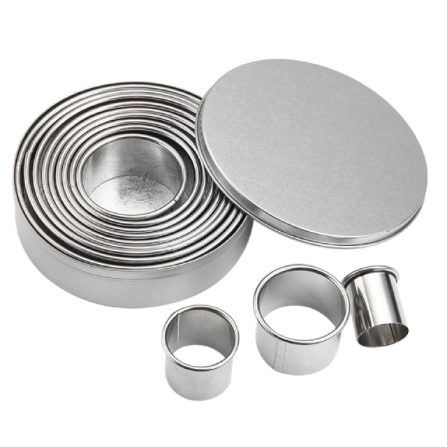 12 Pieces of Stainless Steel Round Cookie Biscuit Cutter Donut Cutter (ESG14394)